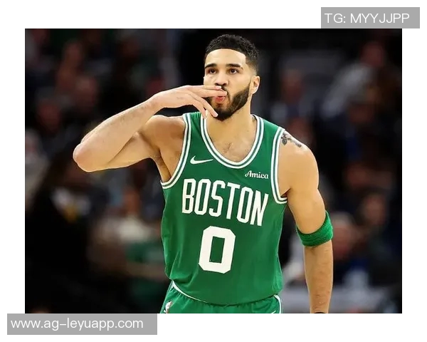 塔图姆透露恢复进展顺利已开始场上训练逐步找回自我状态 塔图姆透露恢复进展顺利已开始场上训练逐步找回自我状态