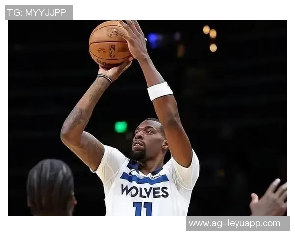 芬奇称赞里德表现出色砍下22分投篮流畅令人印象深刻 芬奇称赞里德表现出色砍下22分投篮流畅令人印象深刻